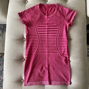 Lulu lemon swiftly tech short sleeve shirt